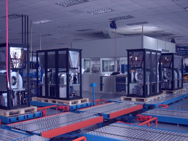  重型旋转链式输送台